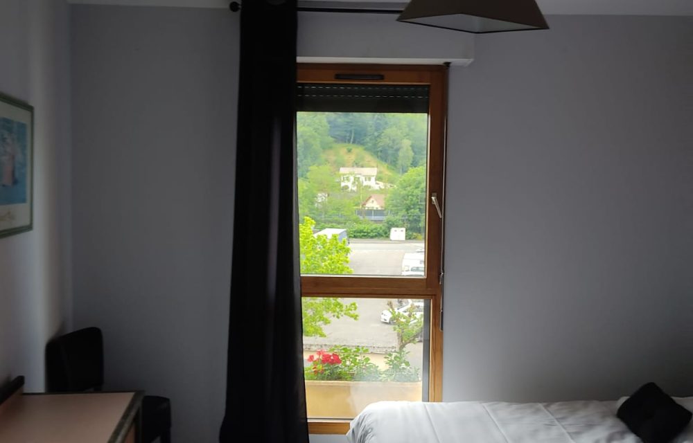 Chambre deux lits simples